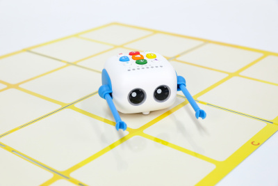 Комплект безэкранного робота для обучения программированию Tale-Bot PRO